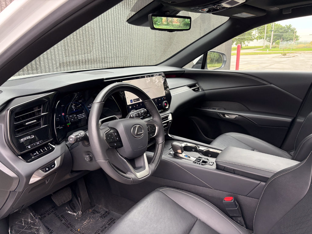 Used 2025 Lexus RX 350 w/ Convenience Package AWD/4WD image 10