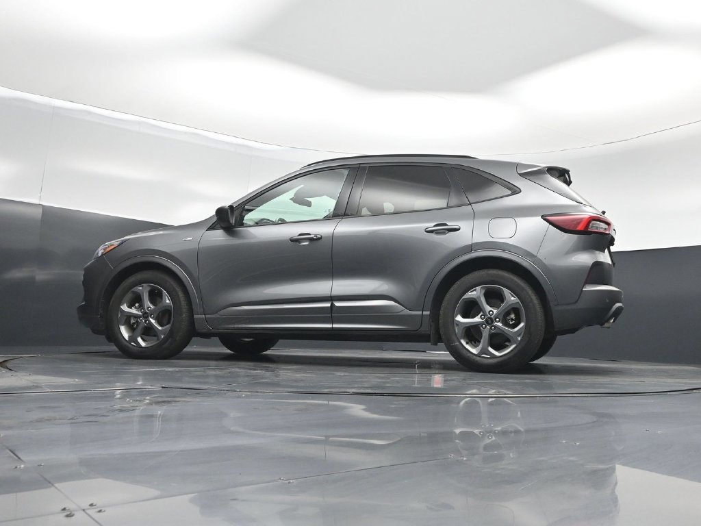 Certified 2023 Ford Escape ST-Line w/ Tech Pack #1 FWD image 54