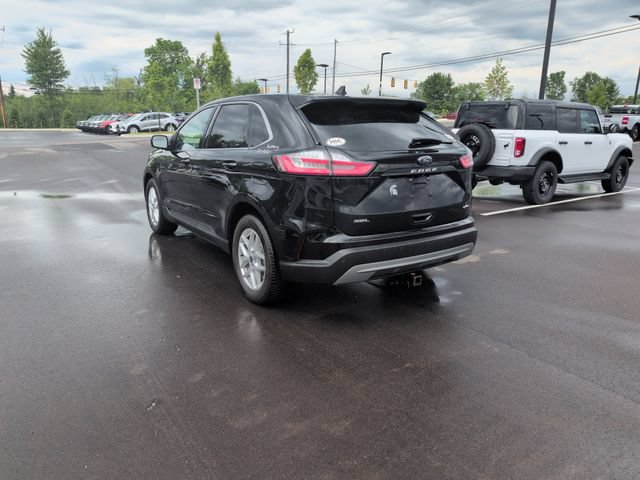 Certified 2021 Ford Edge SEL w/ Convenience Package AWD/4WD image 5