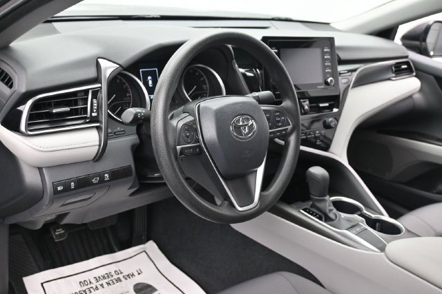 Used 2024 Toyota Camry LE FWD image 15