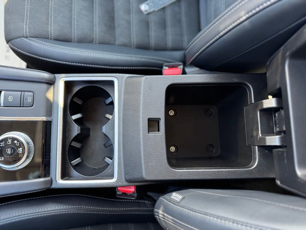 Used 2024 Mitsubishi Outlander SE image 23