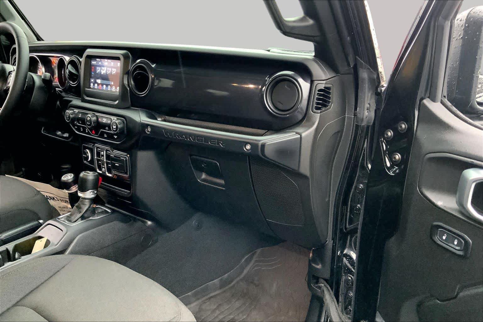 Used 2023 Jeep Wrangler Unlimited Sport AWD/4WD image 17