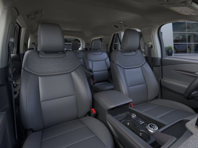 Certified 2026 Ford Explorer Active w/ Active Comfort Package AWD/4WD image 10