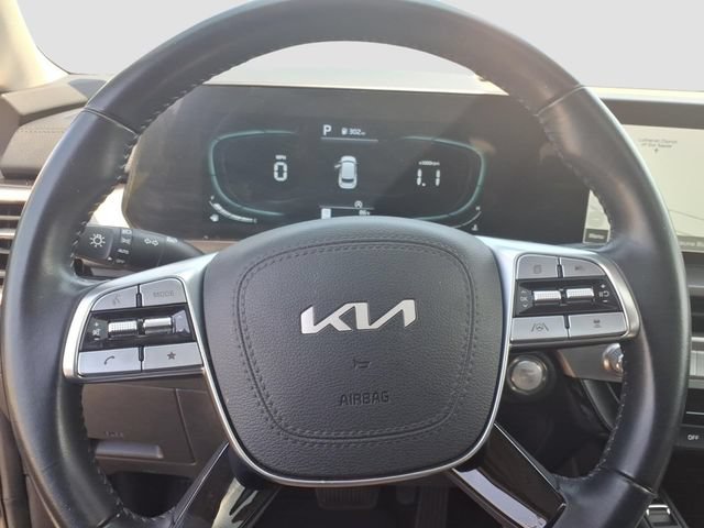 Used 2025 Kia Telluride S AWD/4WD image 32