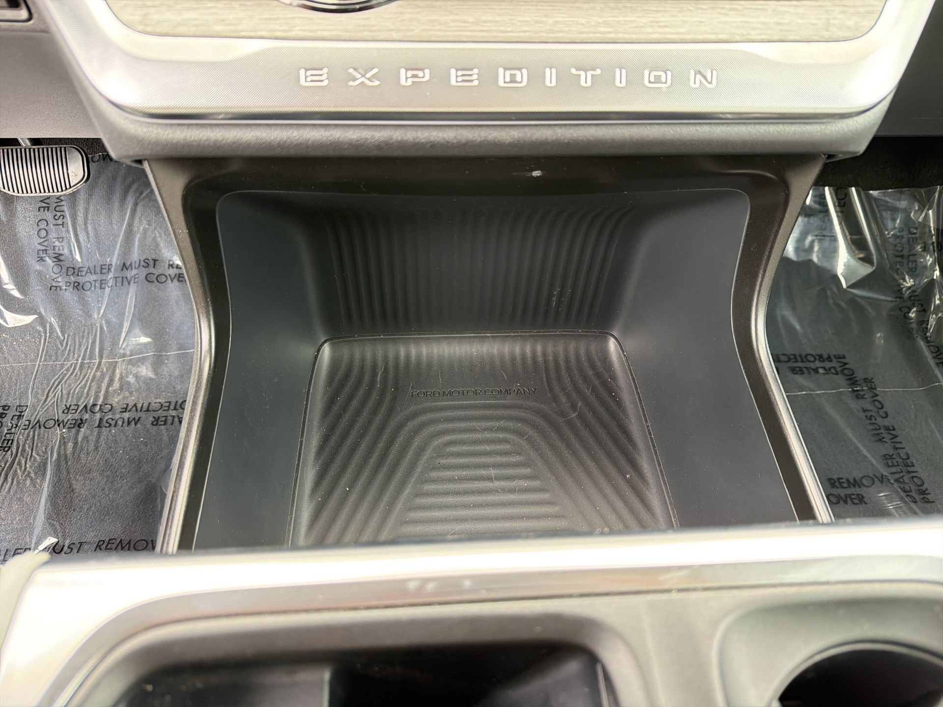 Certified 2025 Ford Expedition Max Platinum AWD/4WD image 11