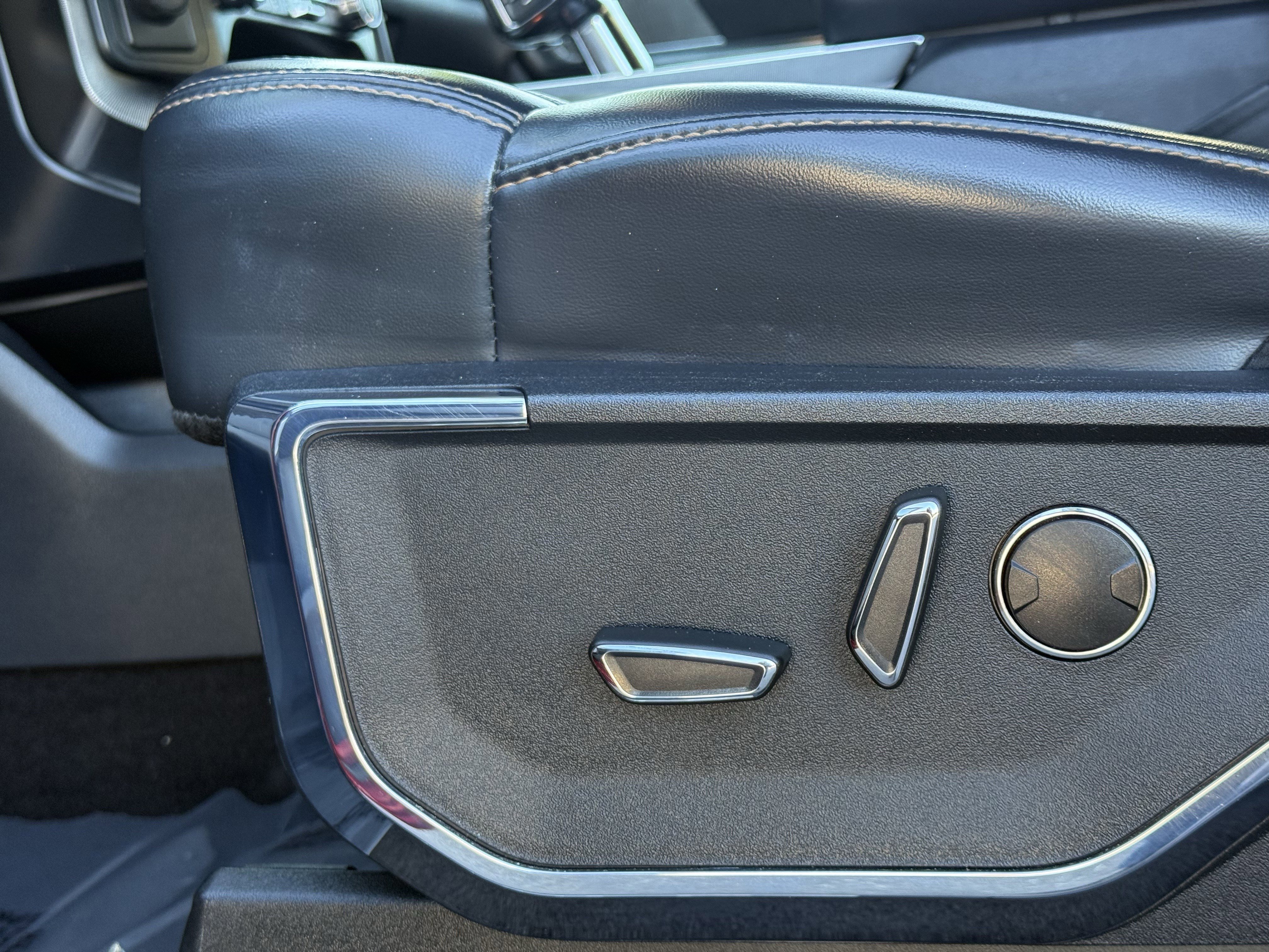 Certified 2022 Ford F150 Platinum w/ Trailer Tow Package image 22