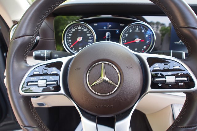 Used 2019 Mercedes-Benz E 450 Cabriolet image 23