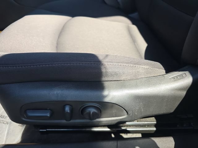 Used 2024 Chevrolet Malibu LT FWD image 12