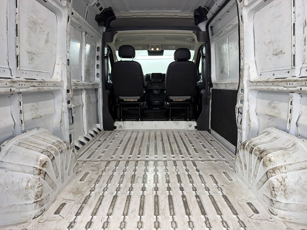 Used 2024 RAM ProMaster 2500 w/ Convenience Group FWD image 30
