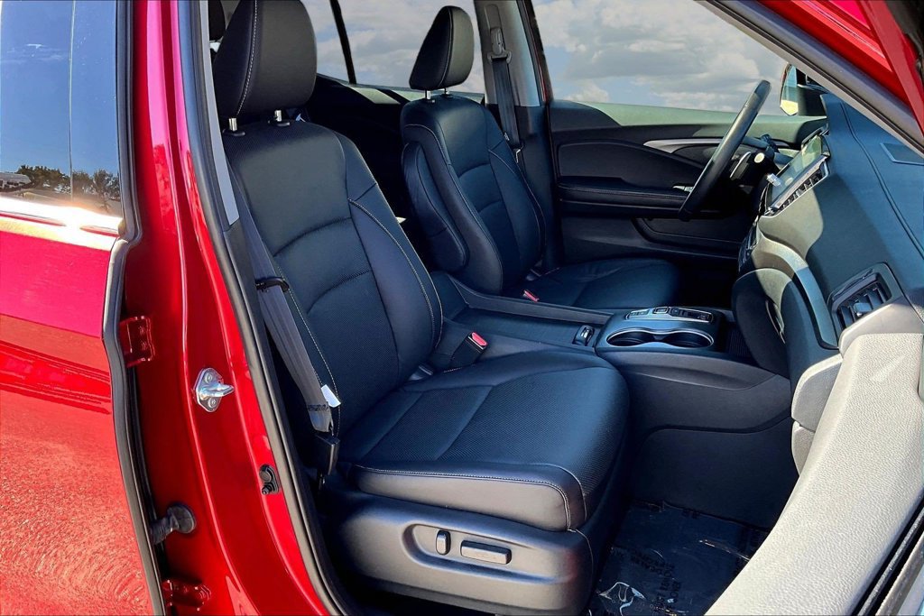 Used 2022 Honda Ridgeline RTL-E image 32