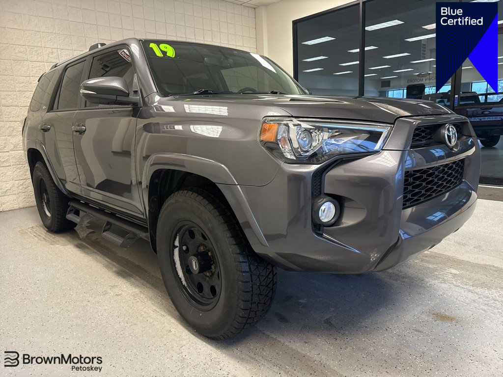 Used 2019 Toyota 4Runner SR5 image 1