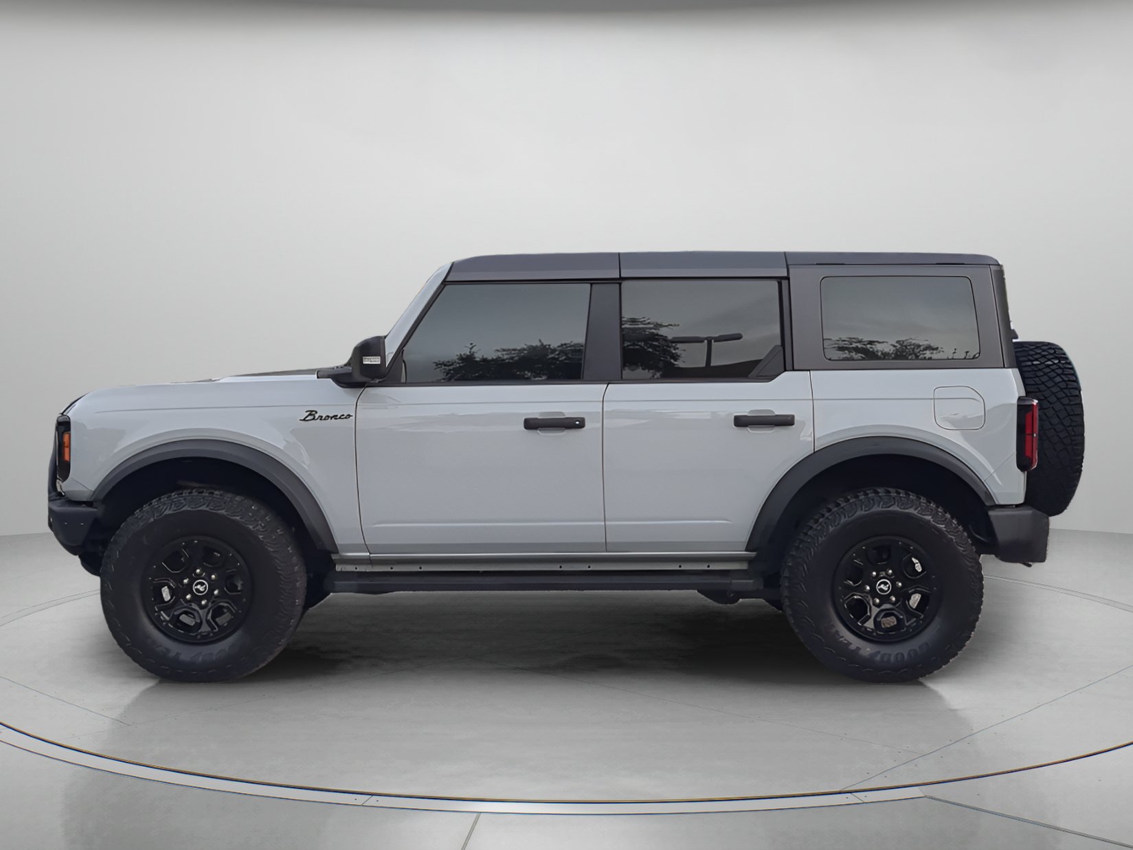 Certified 2023 Ford Bronco Wildtrak AWD/4WD image 43
