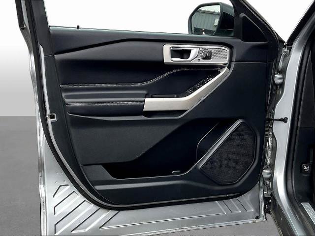 Certified 2023 Ford Explorer Limited AWD/4WD image 22