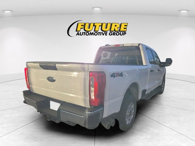 Certified 2024 Ford F250 XLT AWD/4WD image 3