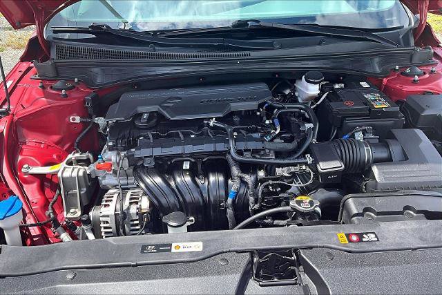 Used 2024 Hyundai Elantra SEL FWD image 10