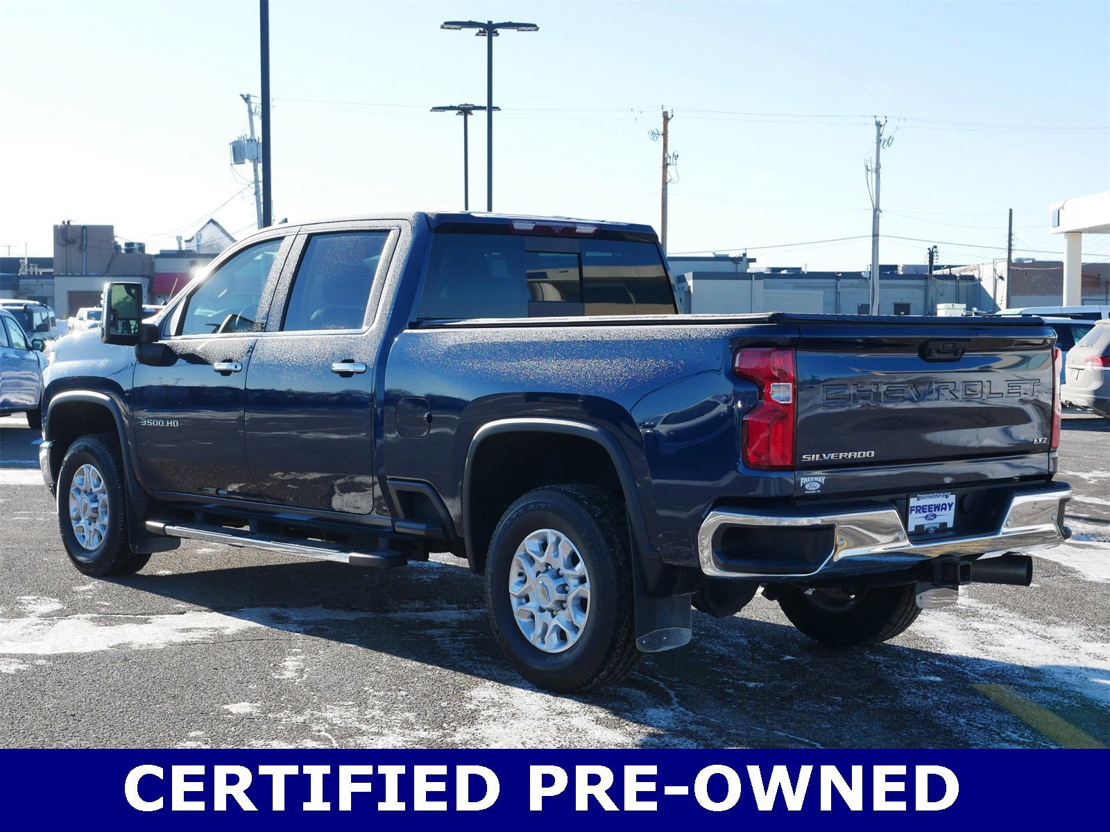 Used 2022 Chevrolet Silverado 3500 LTZ w/ LTZ Convenience Package image 5