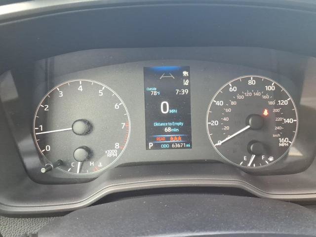 Used 2025 Toyota Corolla LE FWD image 16