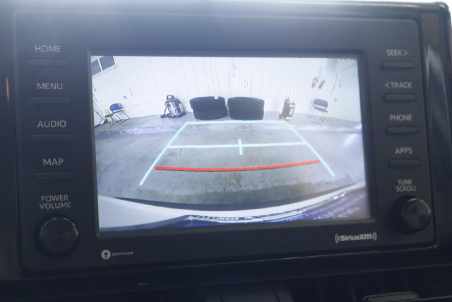 Used 2021 Toyota RAV4 XLE FWD image 18