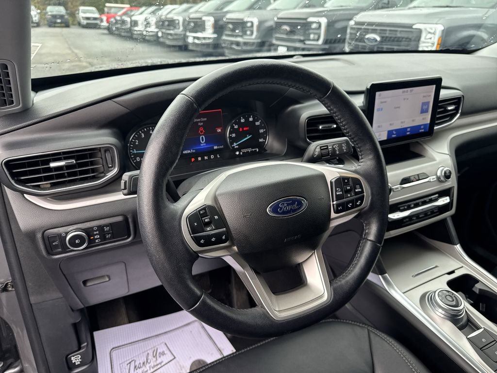 Certified 2023 Ford Explorer XLT w/ Equipment Group 202A AWD/4WD image 7