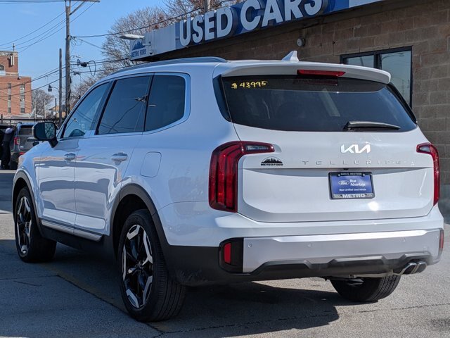Used 2025 Kia Telluride S FWD image 6