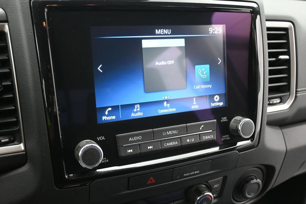 Used 2022 Nissan Frontier SV AWD/4WD image 13