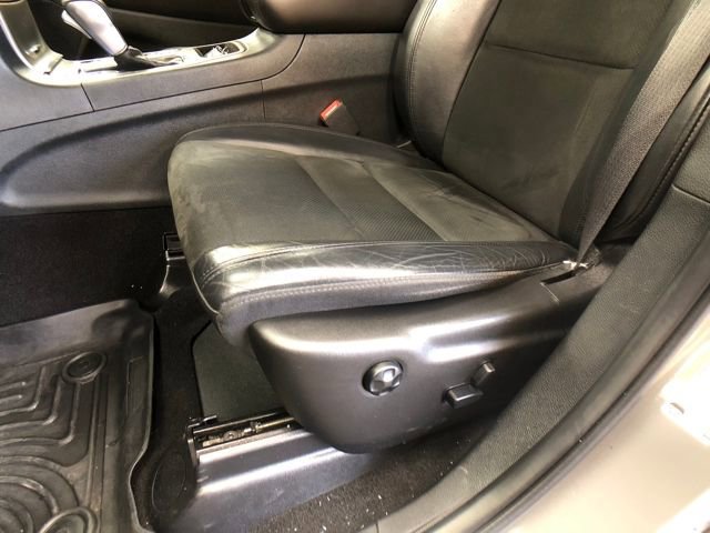 Used 2020 Jeep Grand Cherokee Altitude image 11