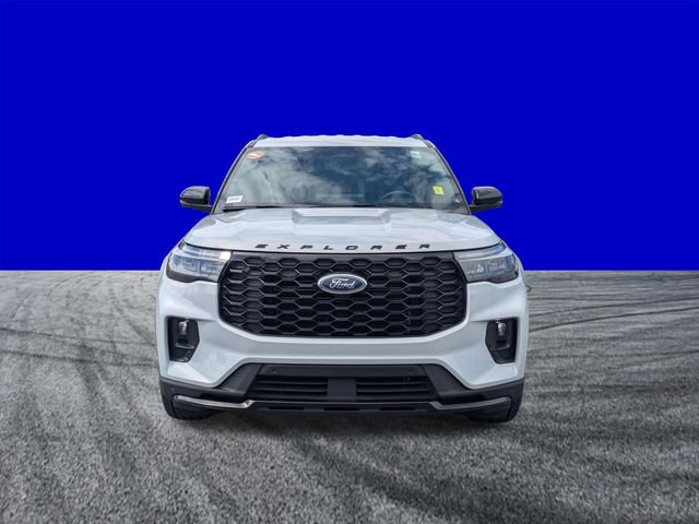 Certified 2026 Ford Explorer ST-Line w/ ST-Line Street Pack RWD image 9