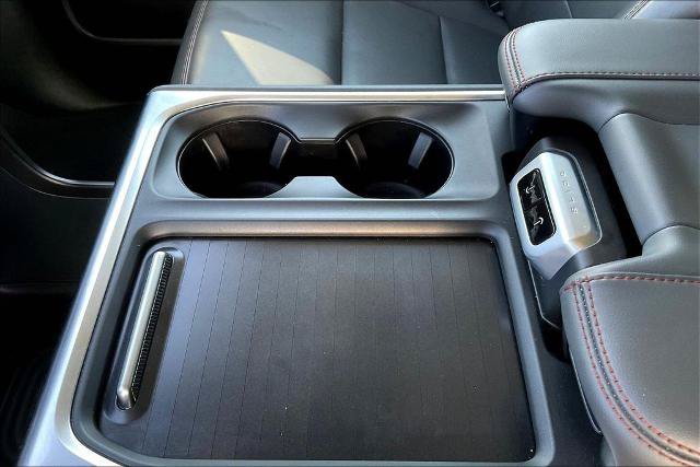 Certified 2025 Ford Expedition Active AWD/4WD image 18