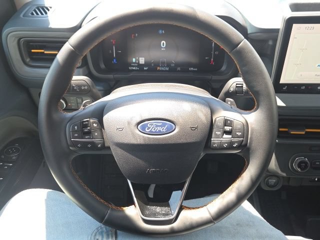 Certified 2025 Ford Maverick Tremor AWD/4WD image 33