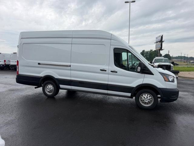 Certified 2023 Ford Transit 350 148 High Roof Extended RWD image 4