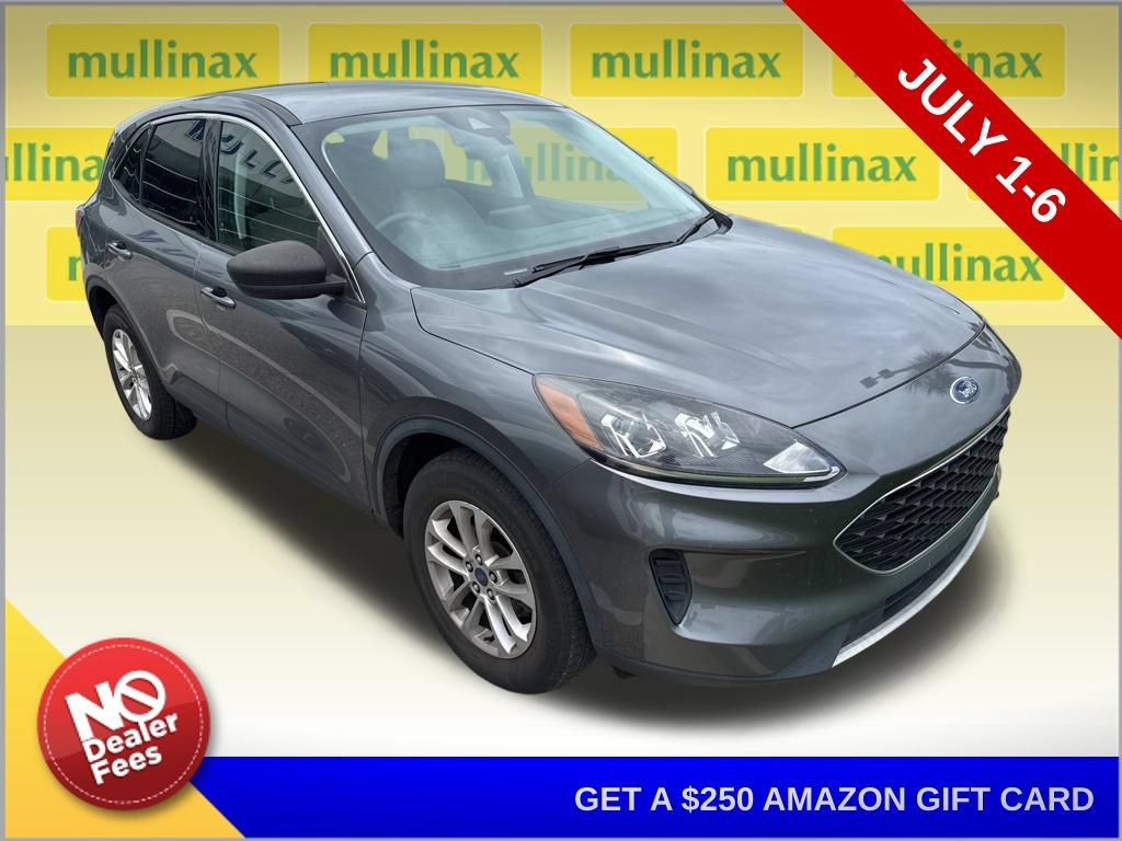 Certified 2022 Ford Escape SE