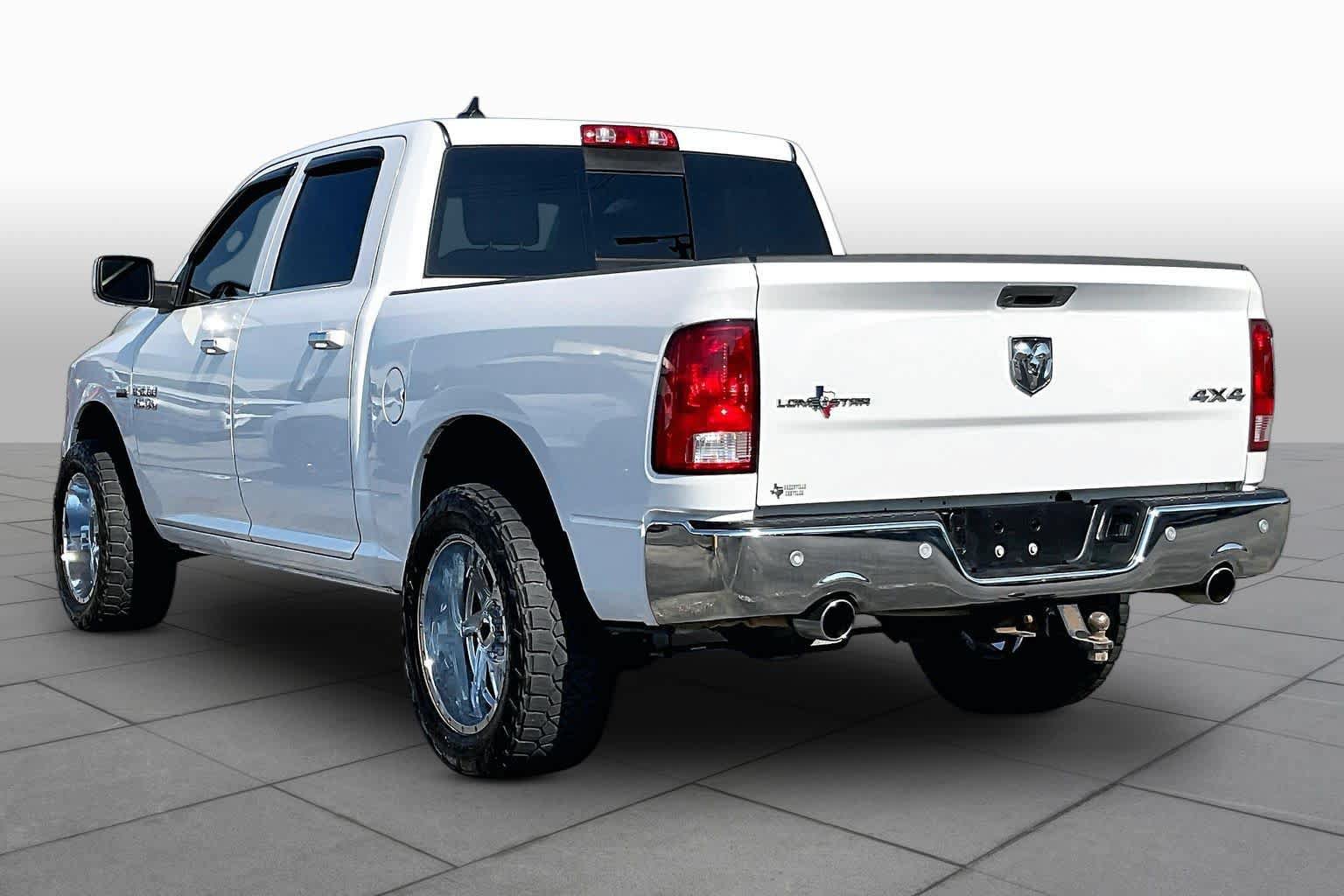 Used 2017 RAM 1500 Lone Star AWD/4WD image 12
