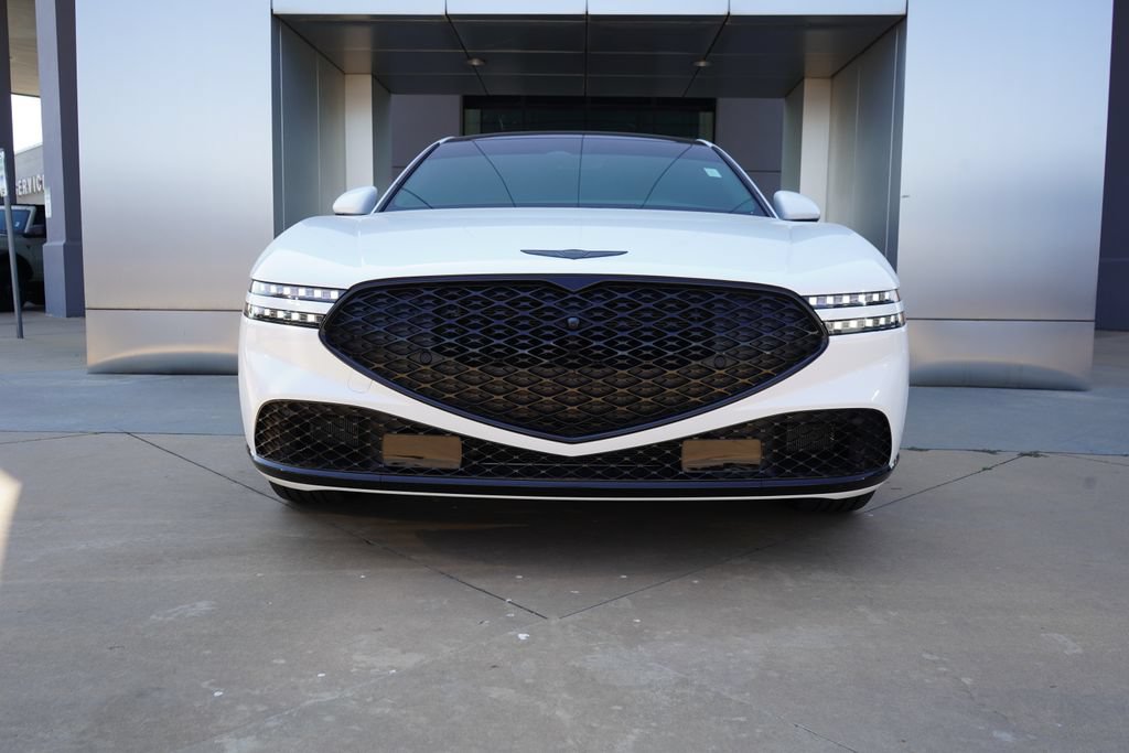 Used 2026 Genesis G90 3.5T Prestige AWD/4WD image 3