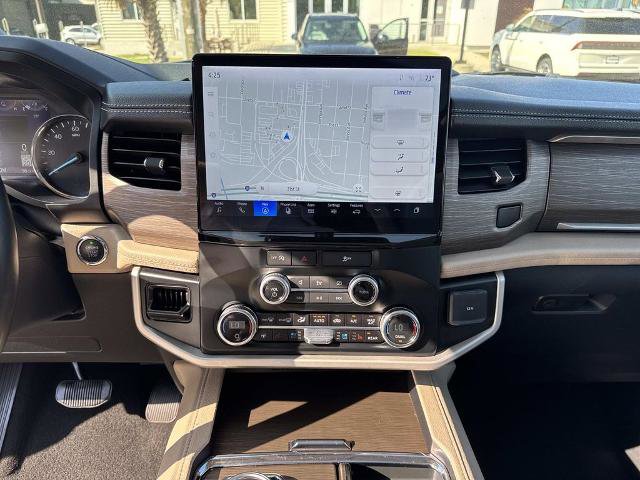 Certified 2024 Ford Expedition Limited image 27