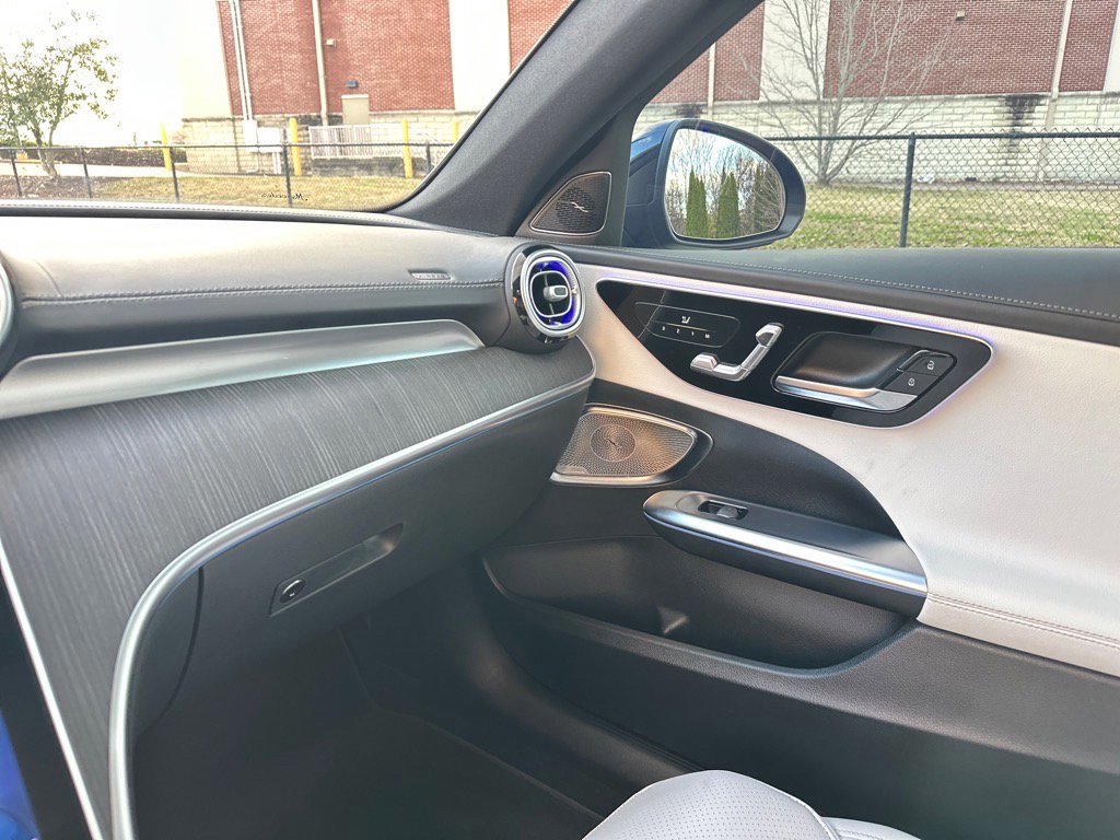 Used 2022 Mercedes-Benz C 300 Sedan image 24