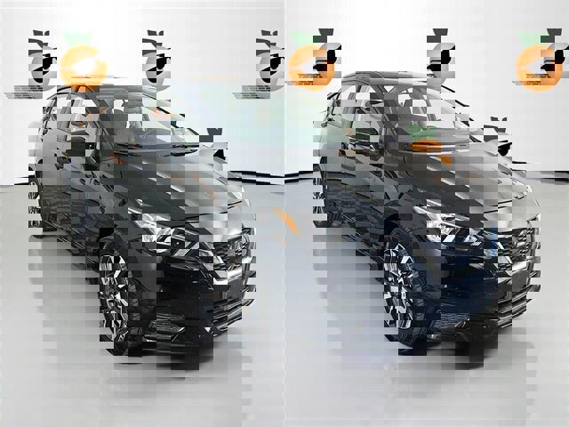 Used 2021 Nissan Versa SV image 7