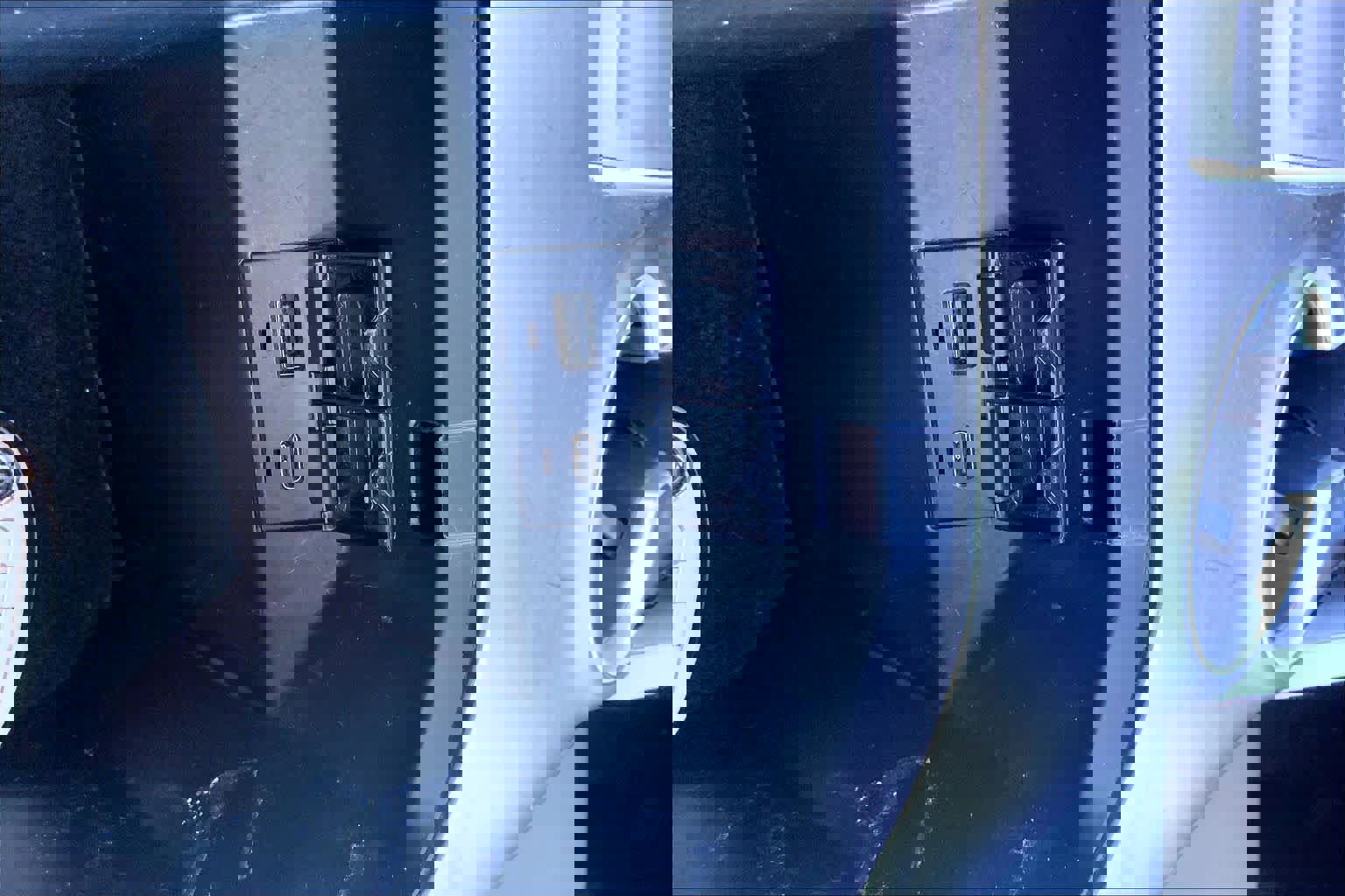 Used 2024 Toyota Camry LE FWD image 32