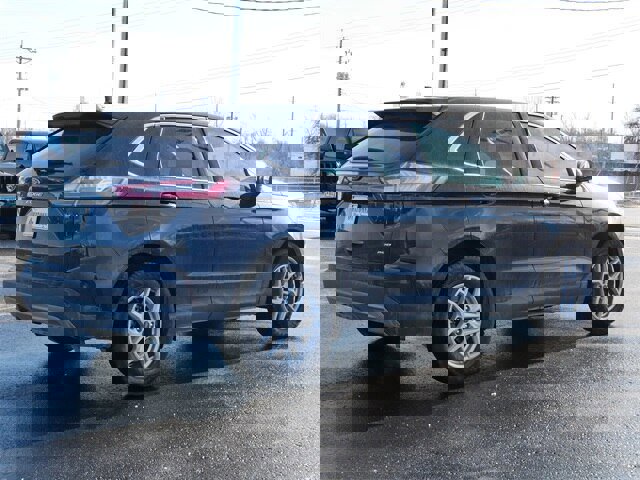 Certified 2023 Ford Edge SEL image 2