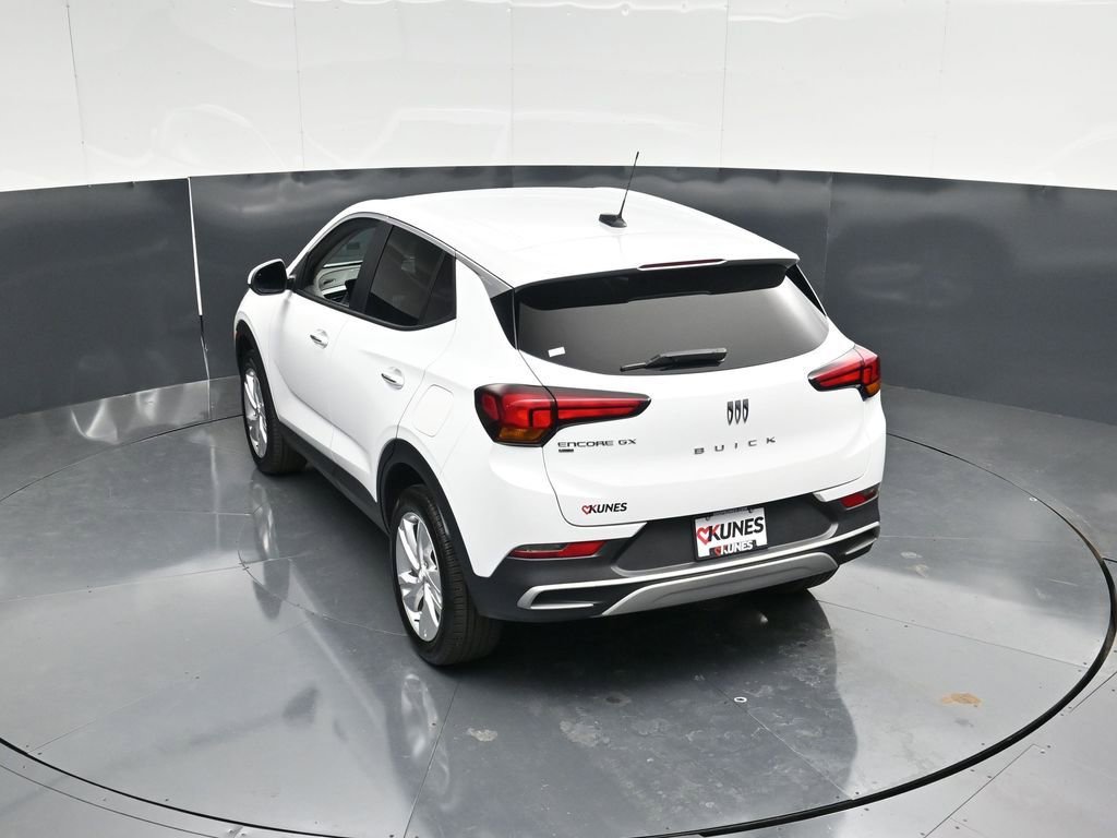 Used 2025 Buick Encore GX Preferred AWD/4WD image 41