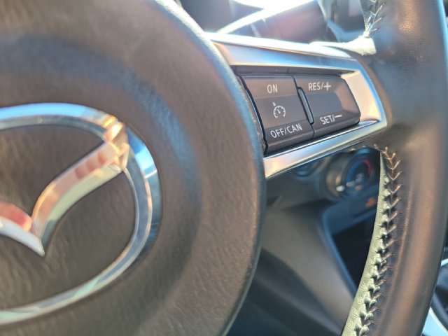 Used 2022 MAZDA MX-5 Miata Sport RWD image 16