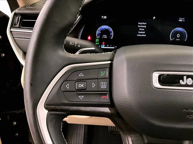 Used 2021 Jeep Grand Cherokee L Limited AWD/4WD image 17