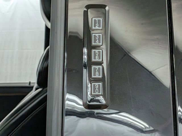 Certified 2024 Ford F350 Platinum w/ Tremor Off-Road Package AWD/4WD image 9