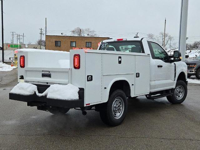 Certified 2024 Ford F250 XL w/ XL Chrome Package image 2