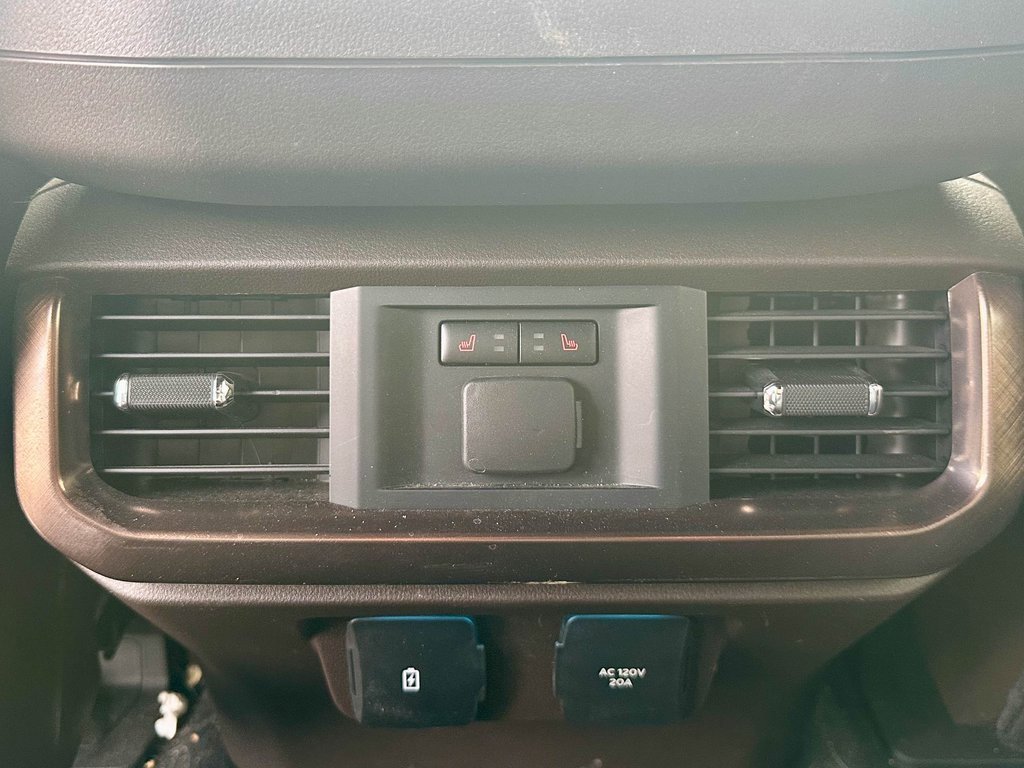 Certified 2025 Ford F150 King Ranch image 31