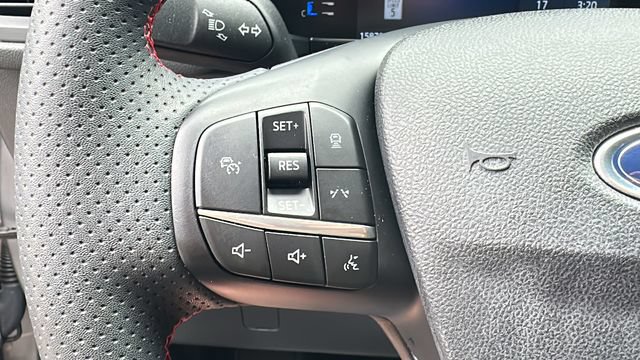 Certified 2023 Ford Escape ST-Line w/ Tech Pack #1 FWD image 24