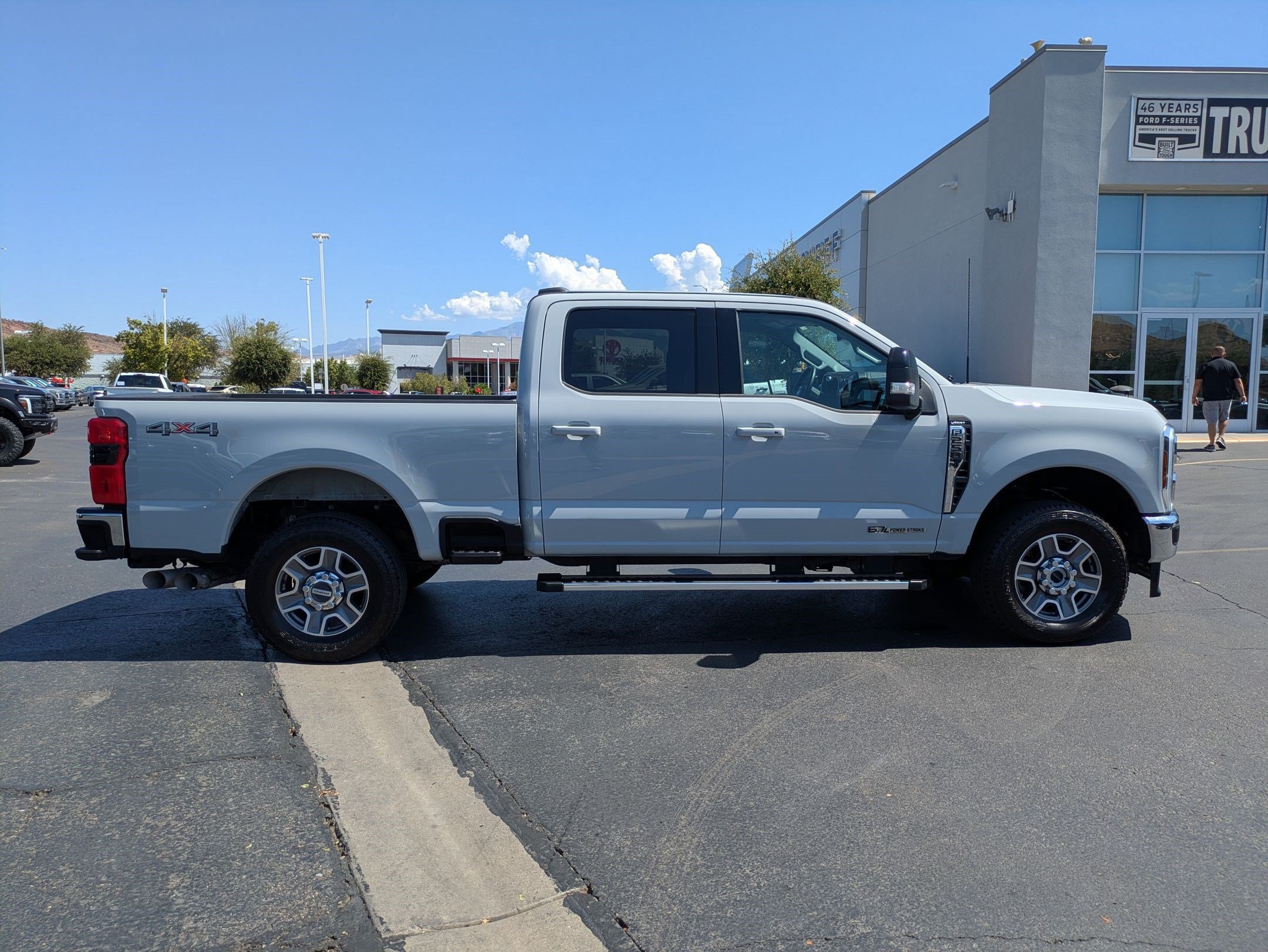 Certified 2025 Ford F250 Lariat AWD/4WD image 3