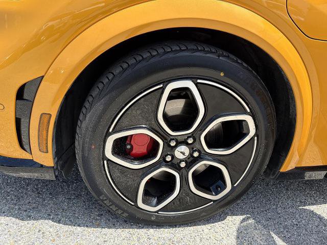 Certified 2021 Ford Mustang Mach-E GT AWD/4WD image 32