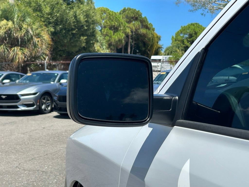 Used 2018 RAM 1500 ST w/ SXT Appearance Group AWD/4WD image 16