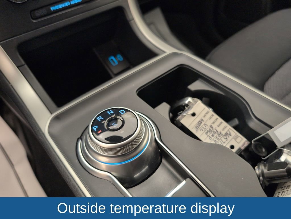 Certified 2024 Ford Edge SE image 29