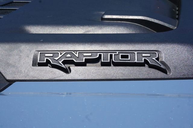 Certified 2023 Ford F150 Raptor w/ Raptor Carbon Fiber Package AWD/4WD image 33